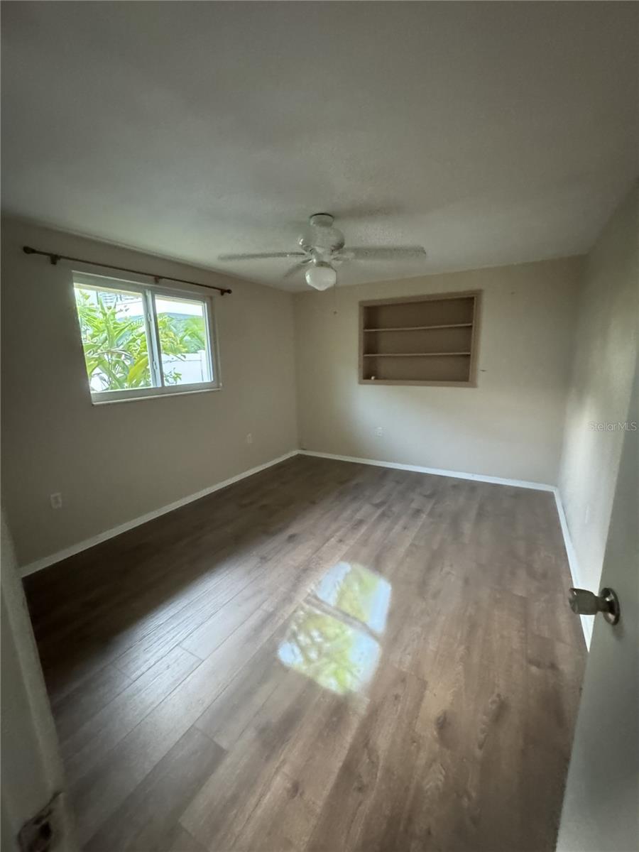 2380 BAY ST, SARASOTA, FL, 34237