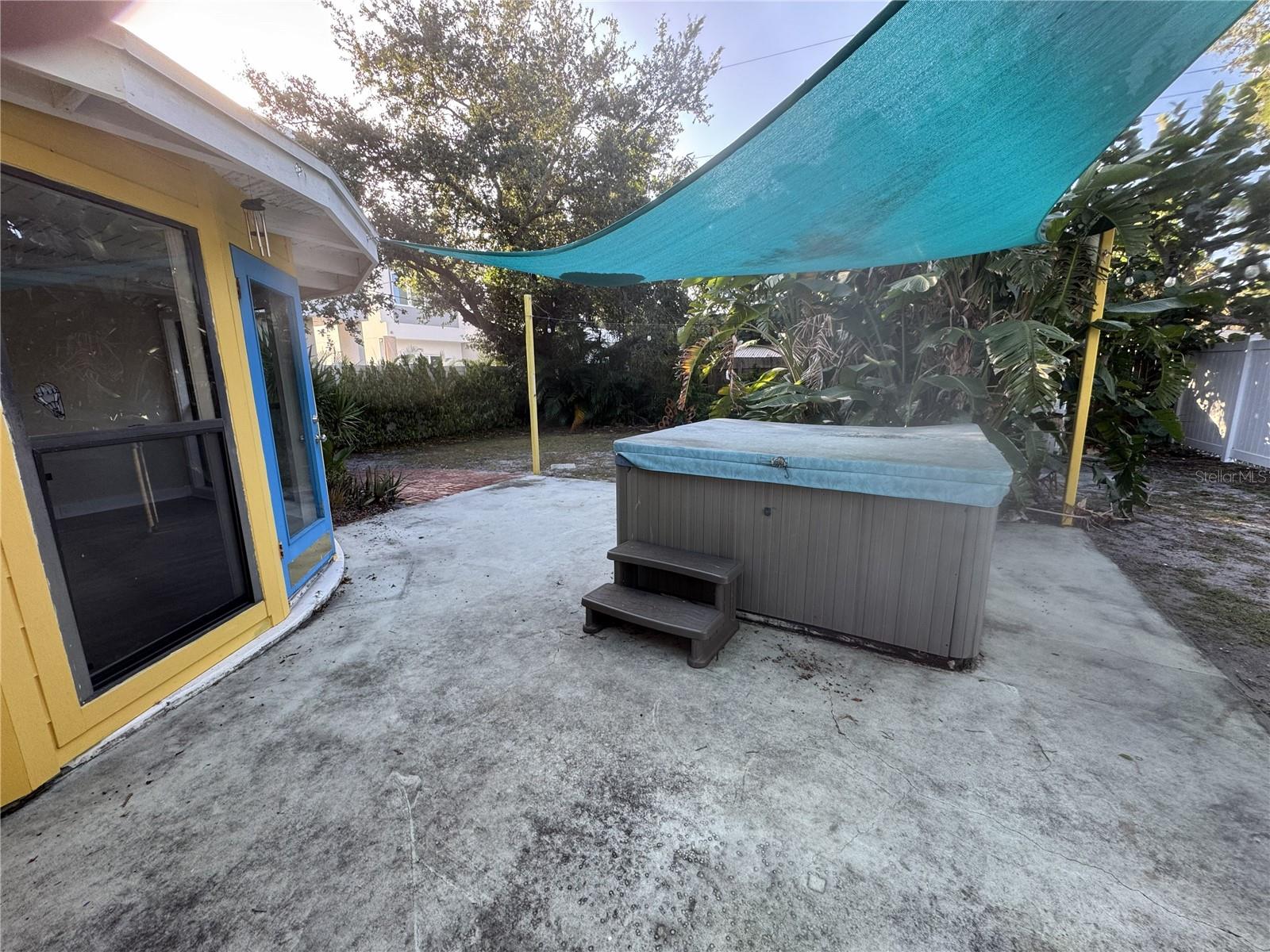 2380 BAY ST, SARASOTA, FL, 34237