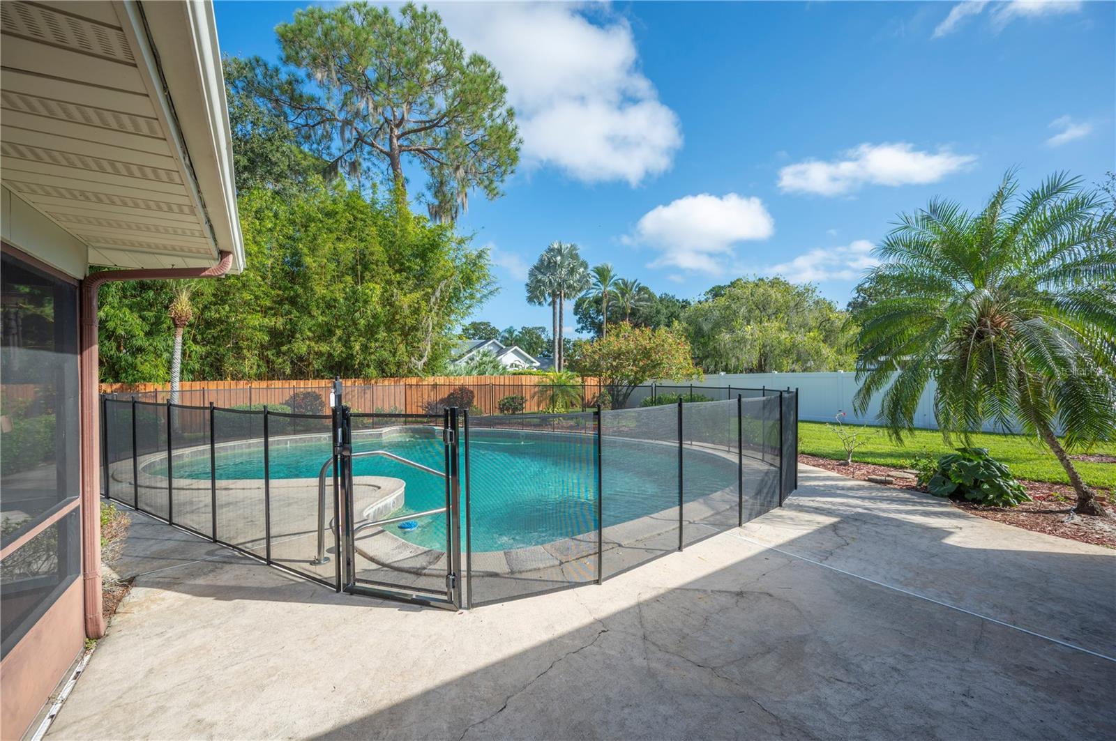 1122 CYPRESS PT W, WINTER HAVEN, FL, 33884