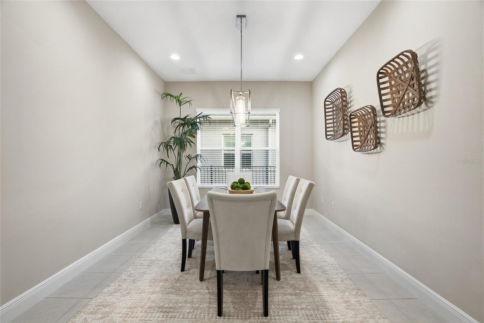 30600 CHESAPEAKE BAY DR, WESLEY CHAPEL, FL, 33543