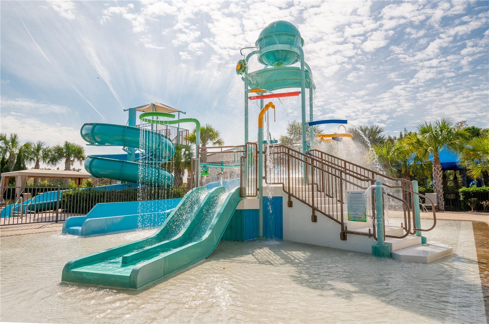 30600 CHESAPEAKE BAY DR, WESLEY CHAPEL, FL, 33543