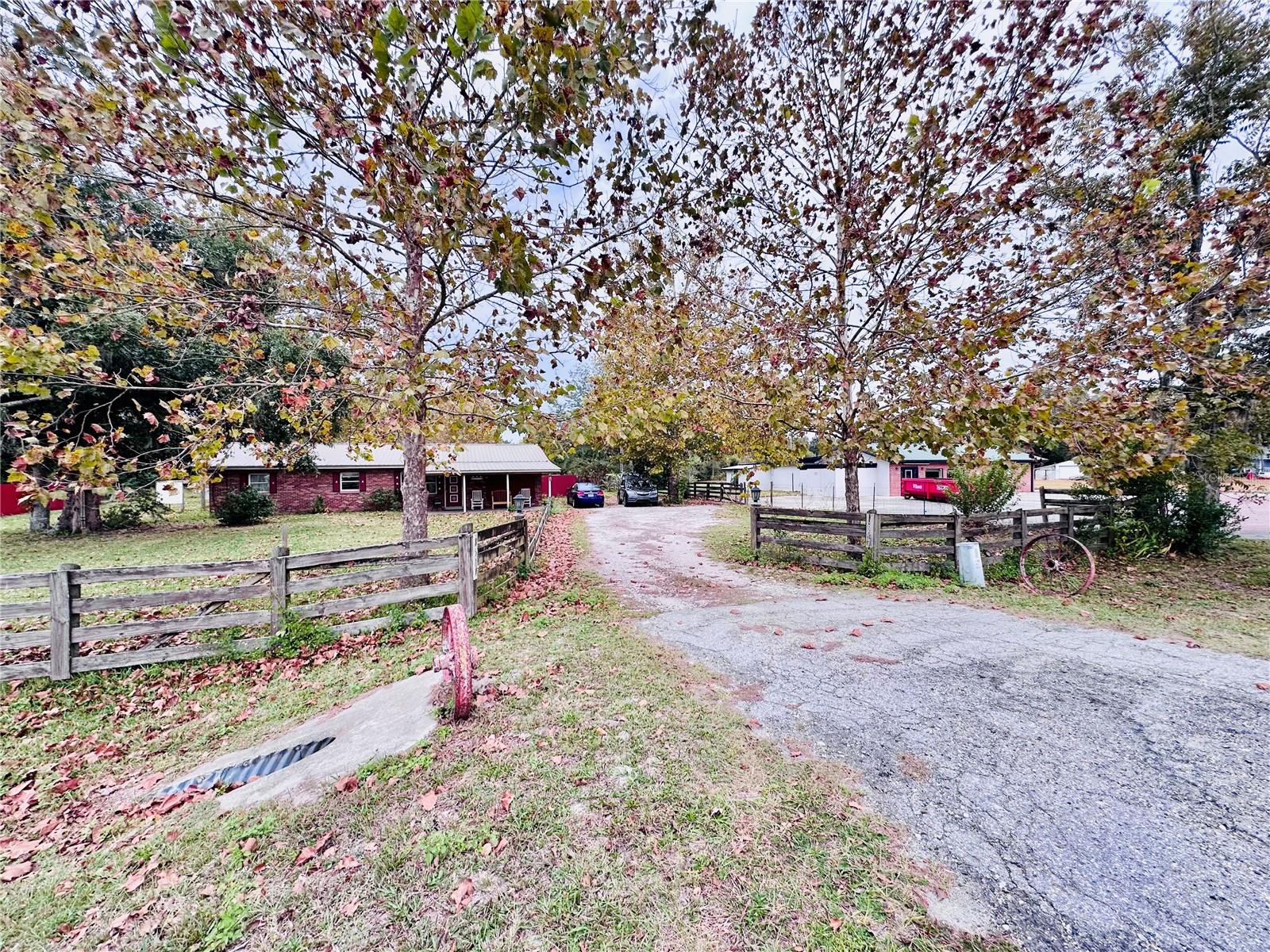 8571 S COUNTY ROAD 231, LAKE BUTLER, FL, 32054