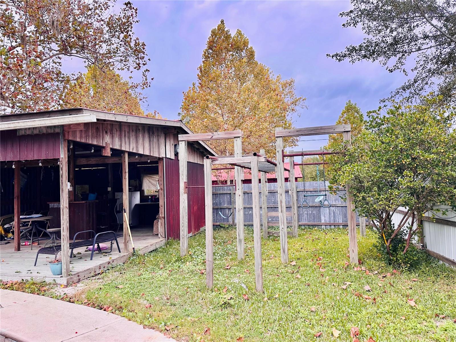 8571 S COUNTY ROAD 231, LAKE BUTLER, FL, 32054