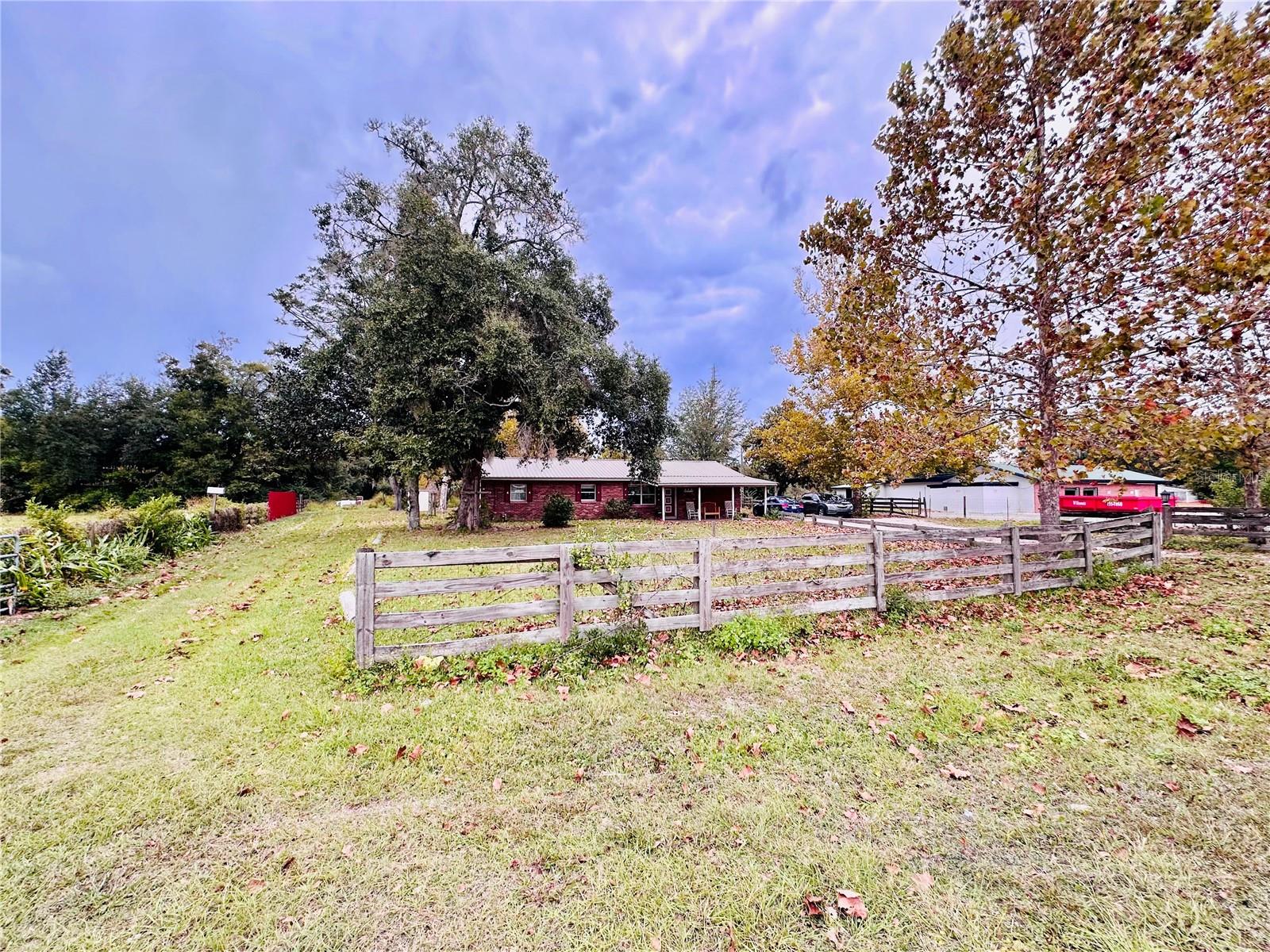 8571 S COUNTY ROAD 231, LAKE BUTLER, FL, 32054