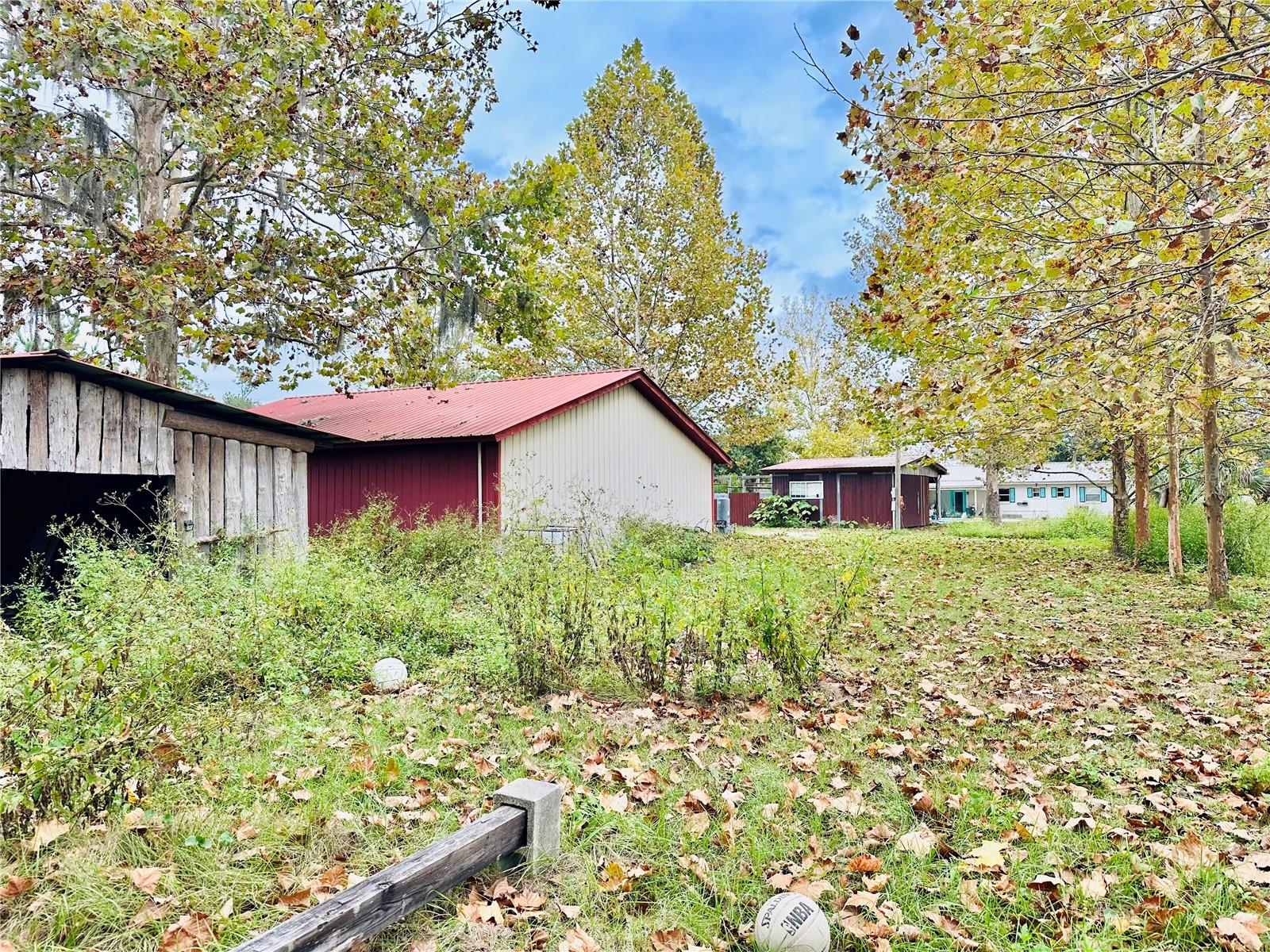 8571 S COUNTY ROAD 231, LAKE BUTLER, FL, 32054