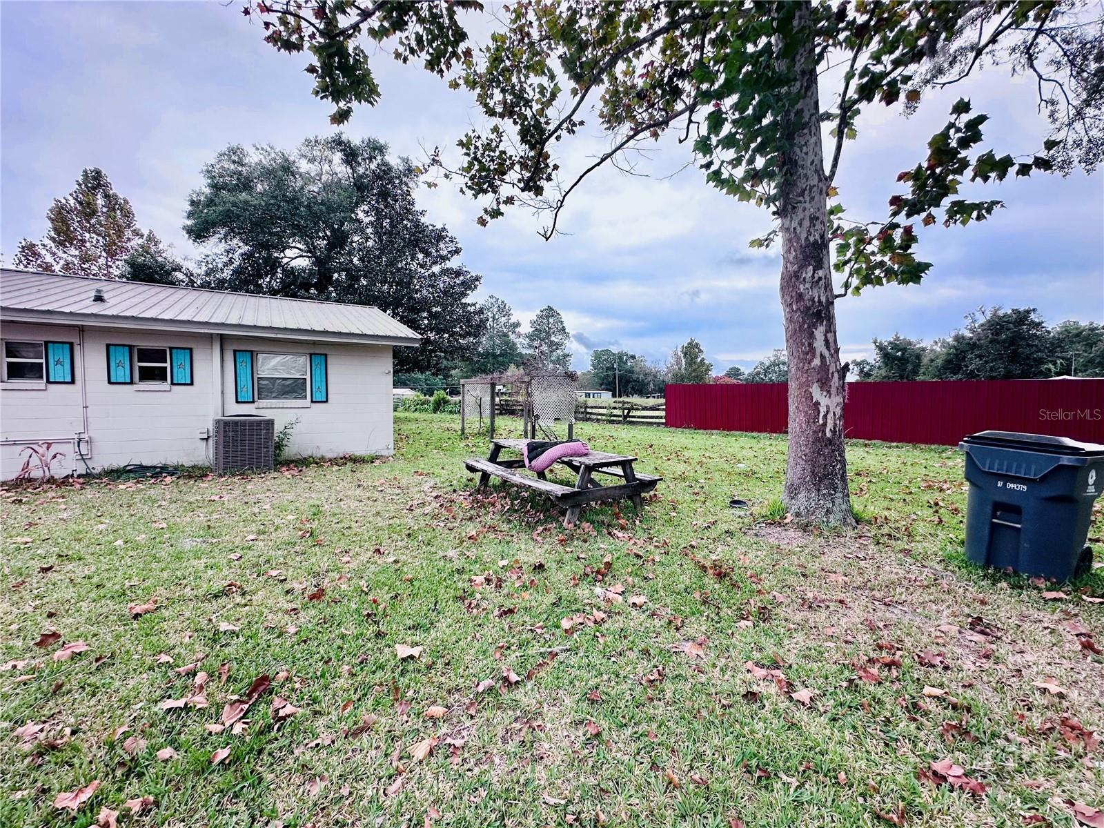 8571 S COUNTY ROAD 231, LAKE BUTLER, FL, 32054