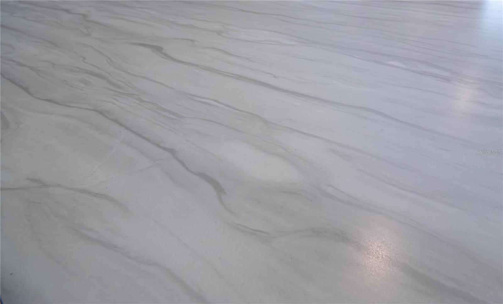 1945 N ROBERTS TRL, BELL, FL, 32619