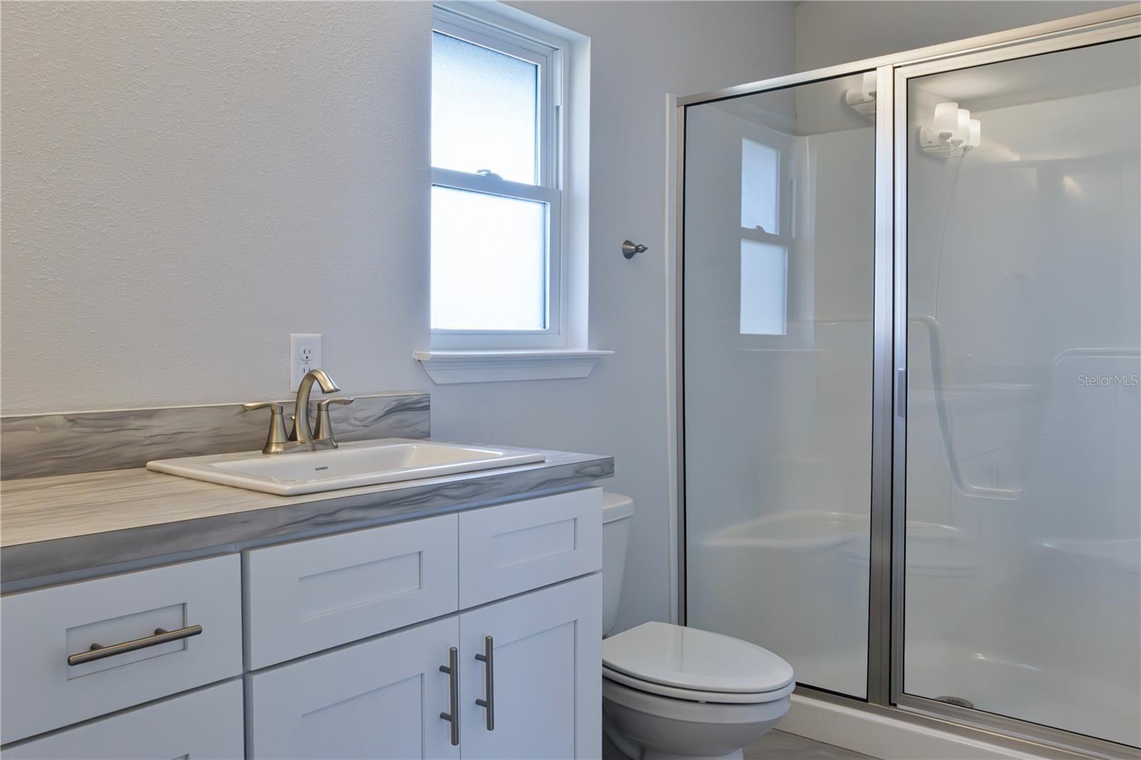 1945 N ROBERTS TRL, BELL, FL, 32619