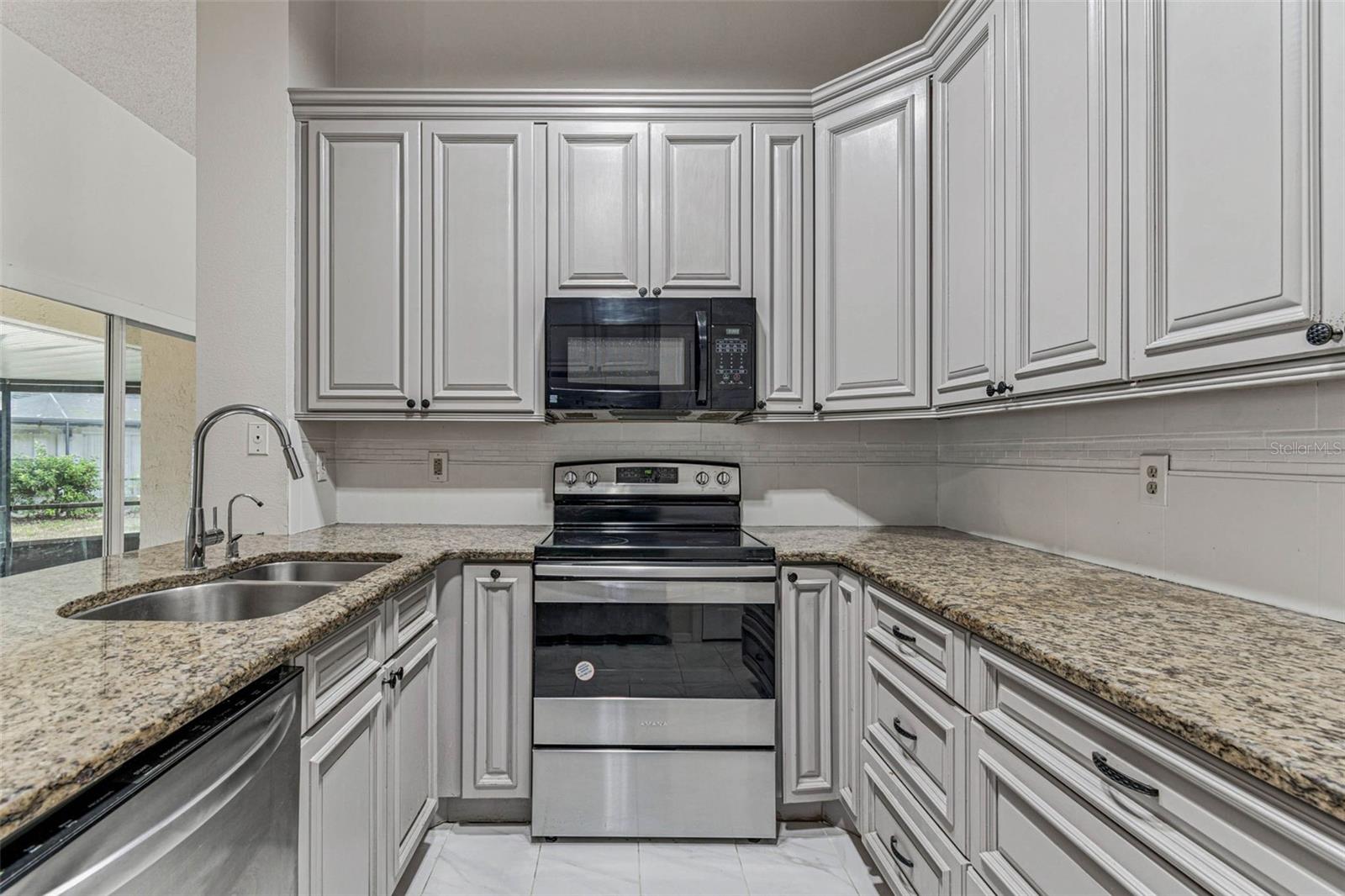 7206 RIDGEPORT DR, TAMPA, FL, 33647