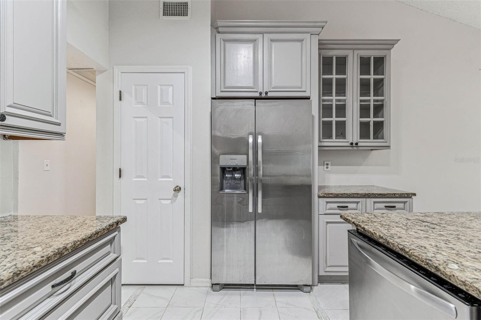 7206 RIDGEPORT DR, TAMPA, FL, 33647