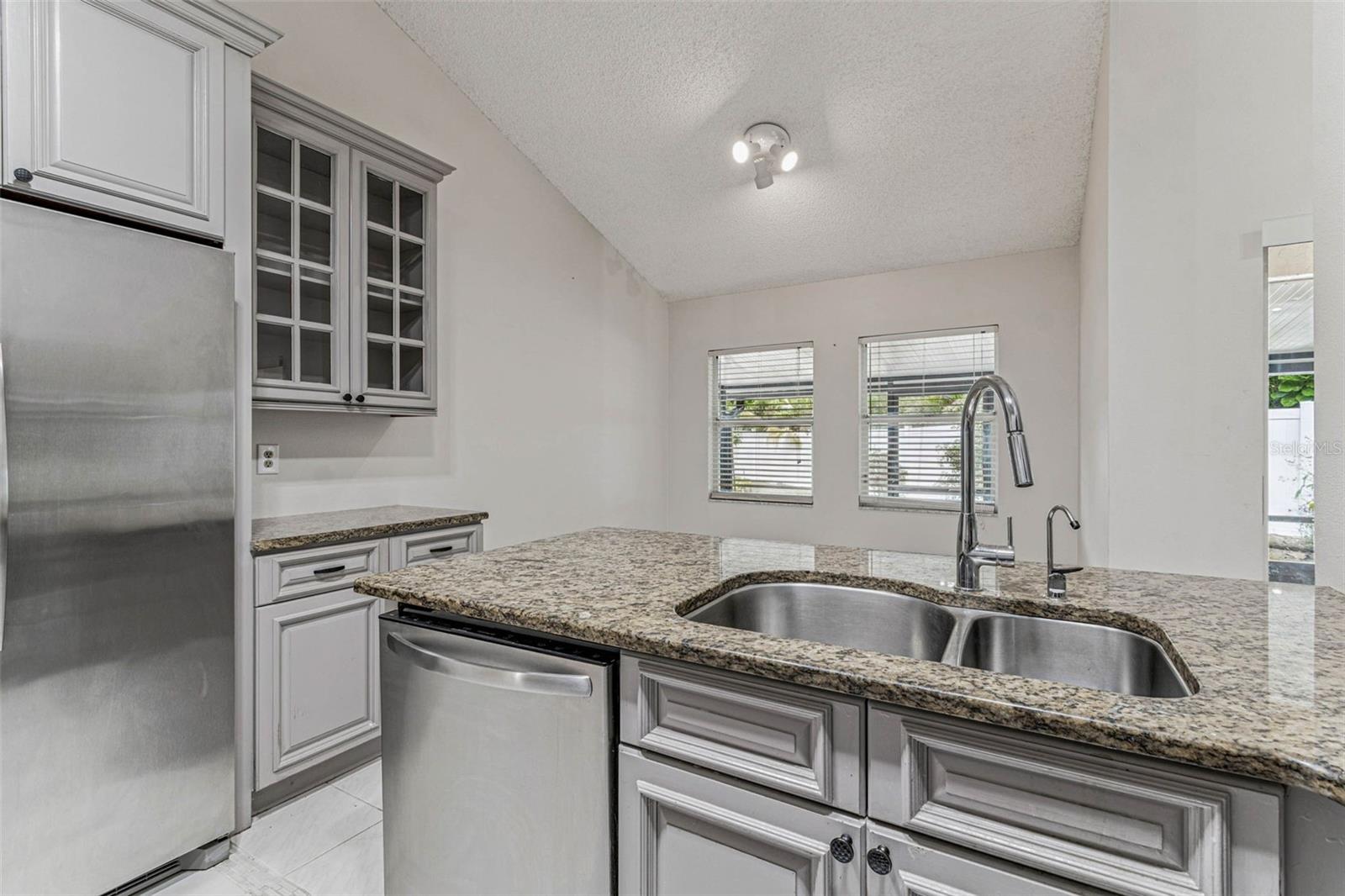 7206 RIDGEPORT DR, TAMPA, FL, 33647