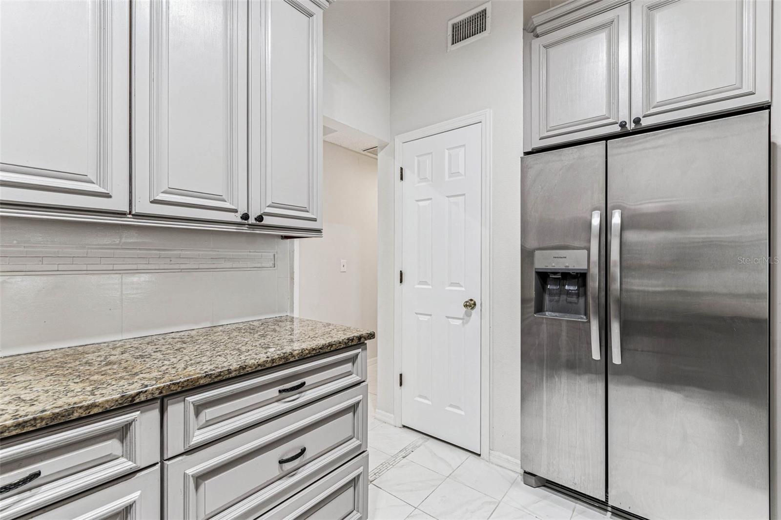 7206 RIDGEPORT DR, TAMPA, FL, 33647