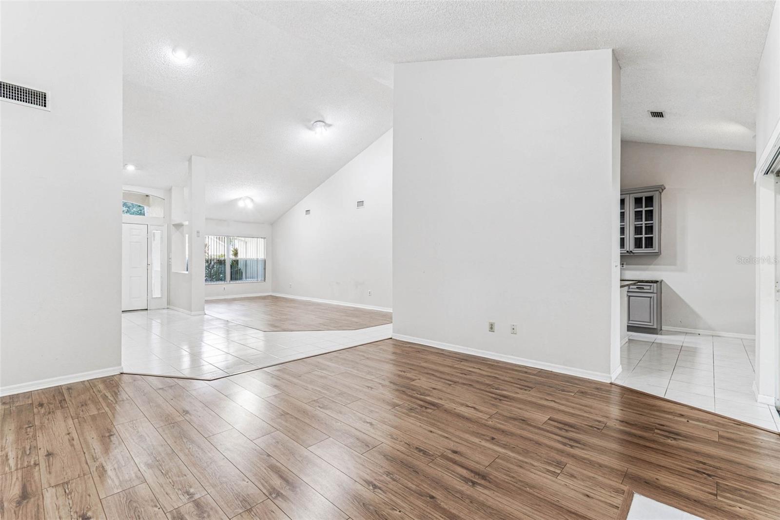 7206 RIDGEPORT DR, TAMPA, FL, 33647