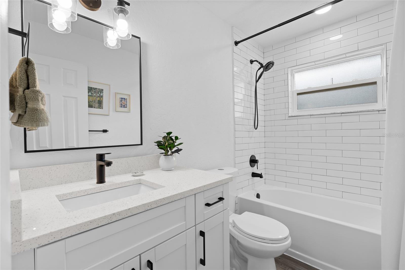 3229 PARKWAY PL, PALM HARBOR, FL, 34684