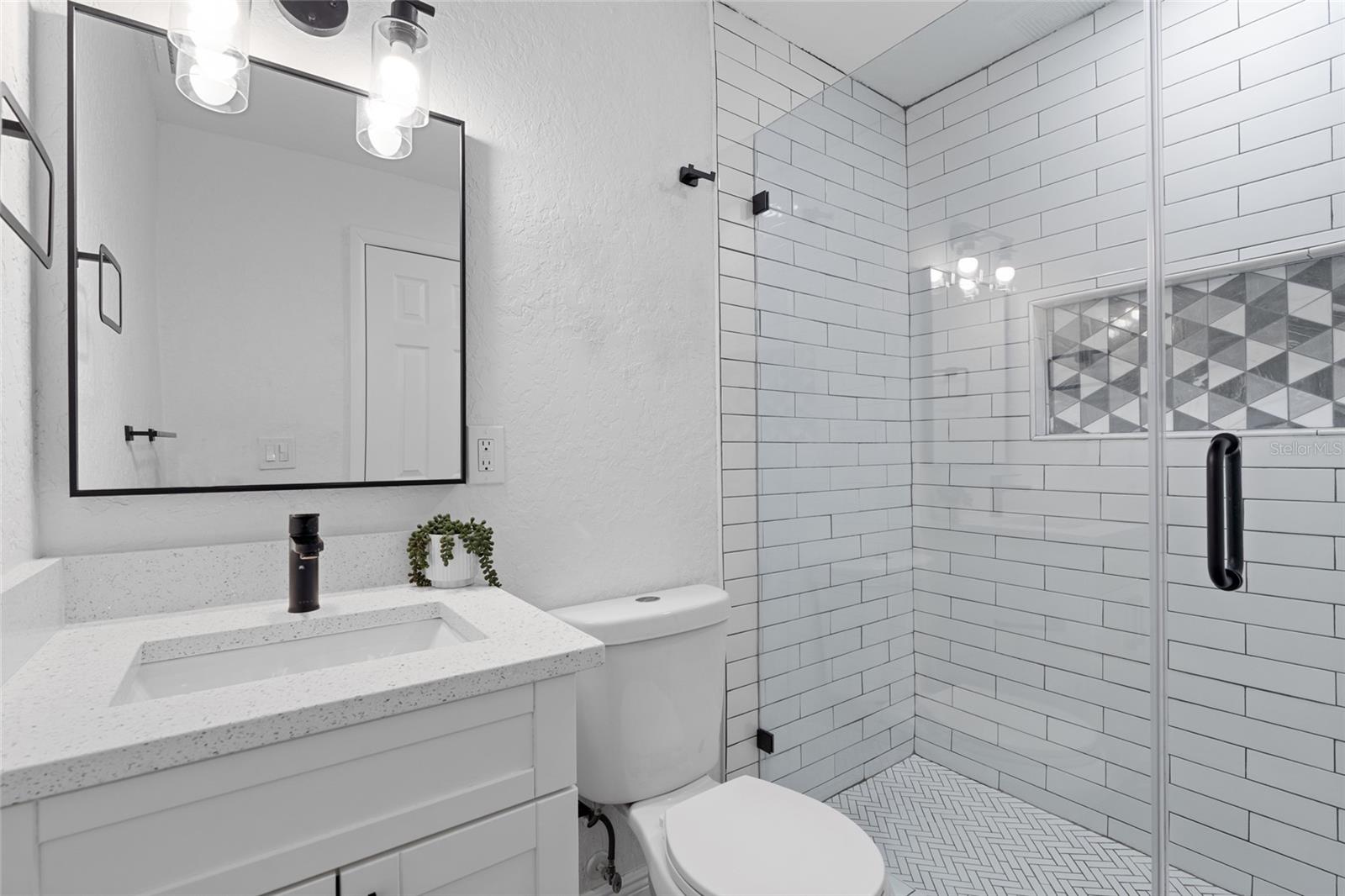 3229 PARKWAY PL, PALM HARBOR, FL, 34684