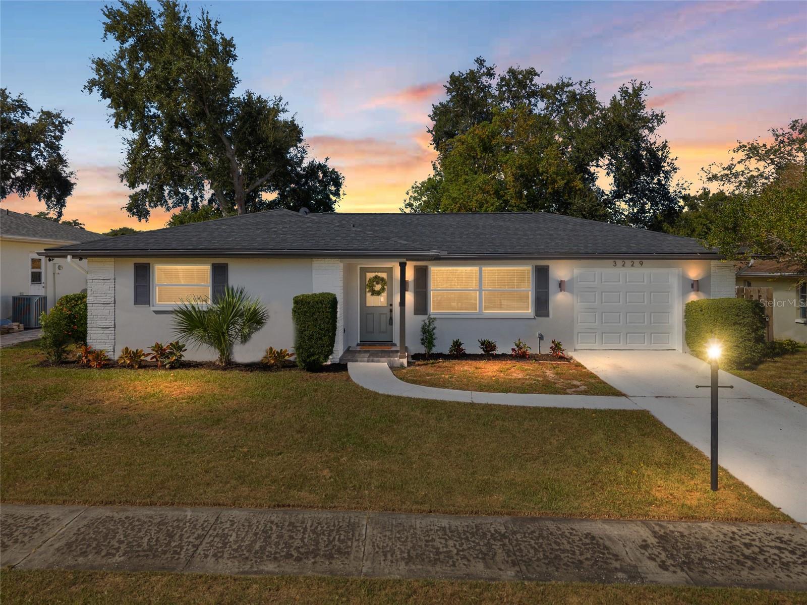3229 PARKWAY PL, PALM HARBOR, FL, 34684