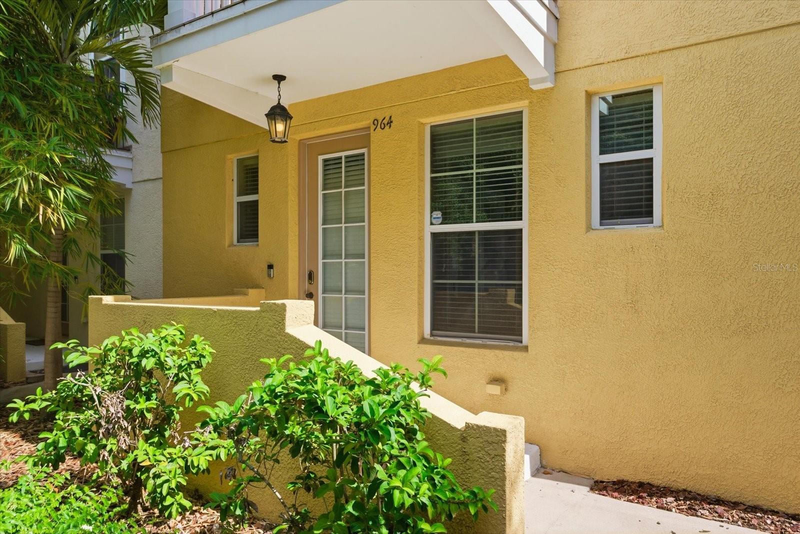 964 SOMBRA ST, TAMPA, FL, 33619