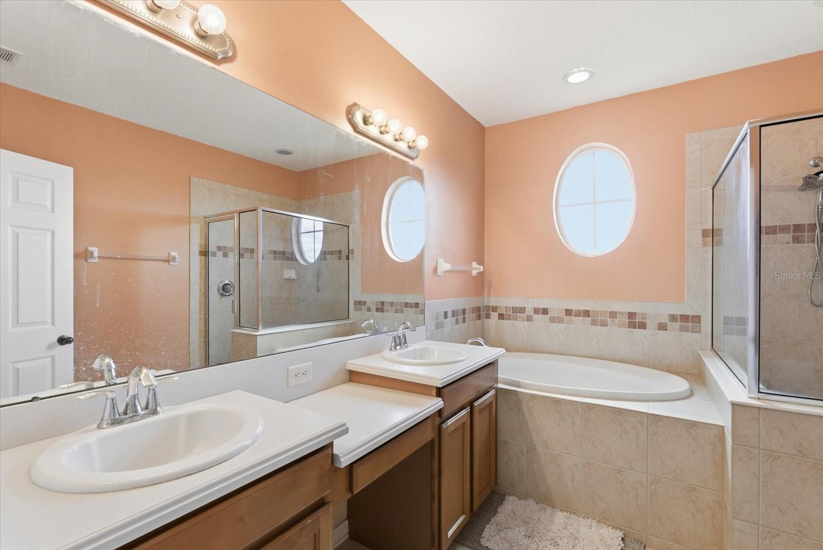 964 SOMBRA ST, TAMPA, FL, 33619