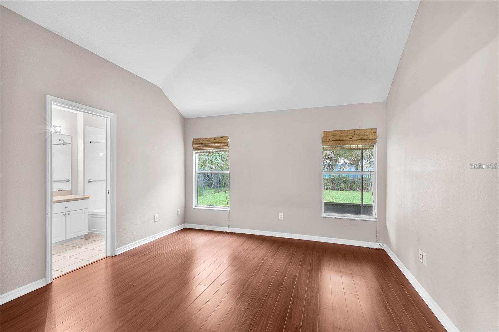 5903 WRENWATER DR, LITHIA, FL, 33547