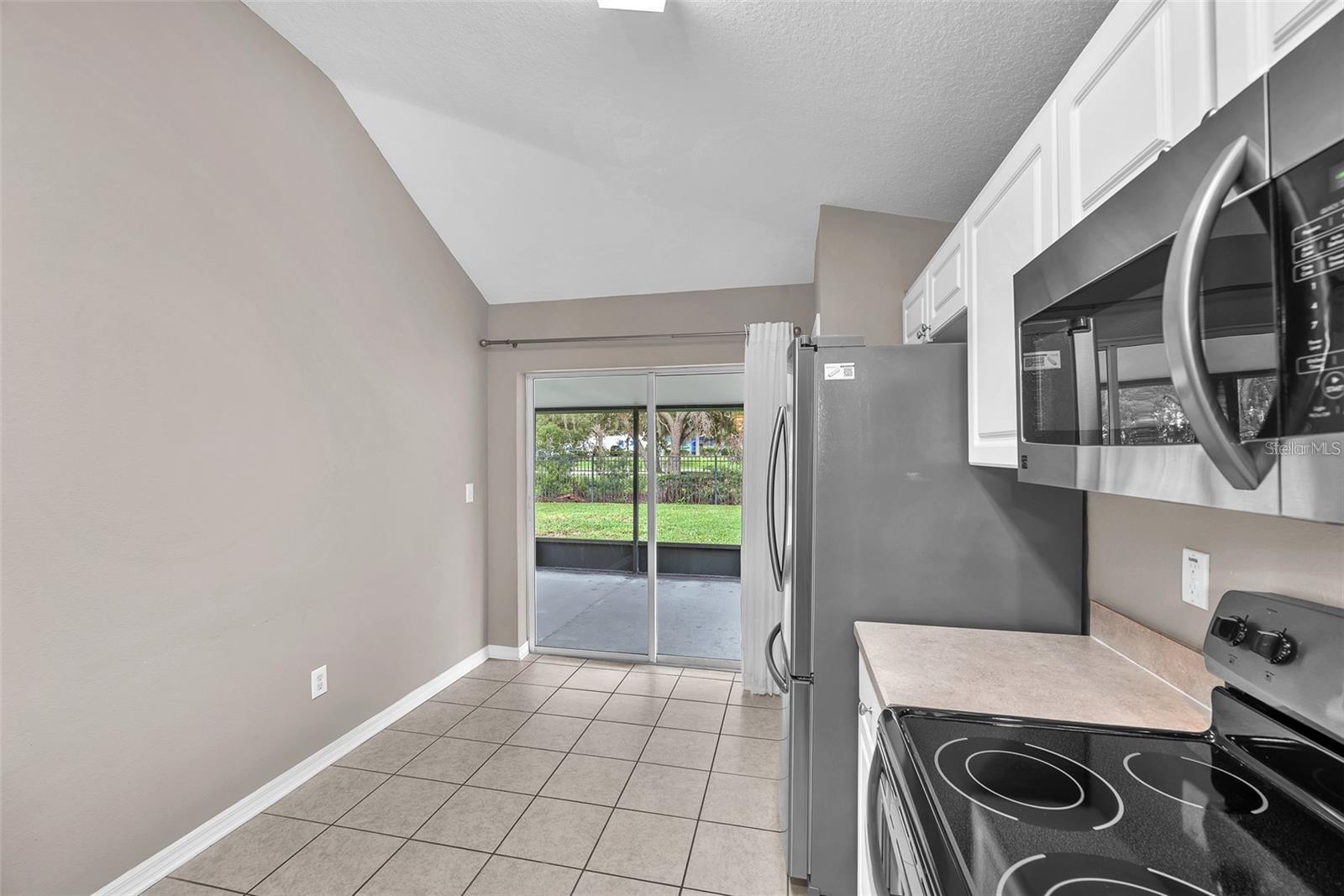 5903 WRENWATER DR, LITHIA, FL, 33547