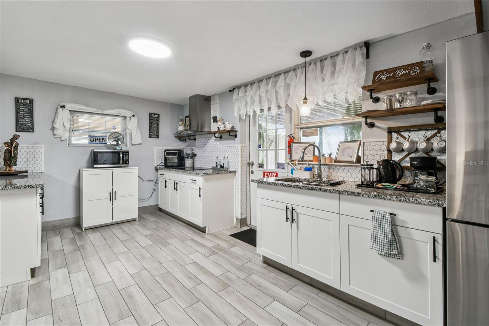 3613 W MINNEHAHA ST, TAMPA, FL, 33614