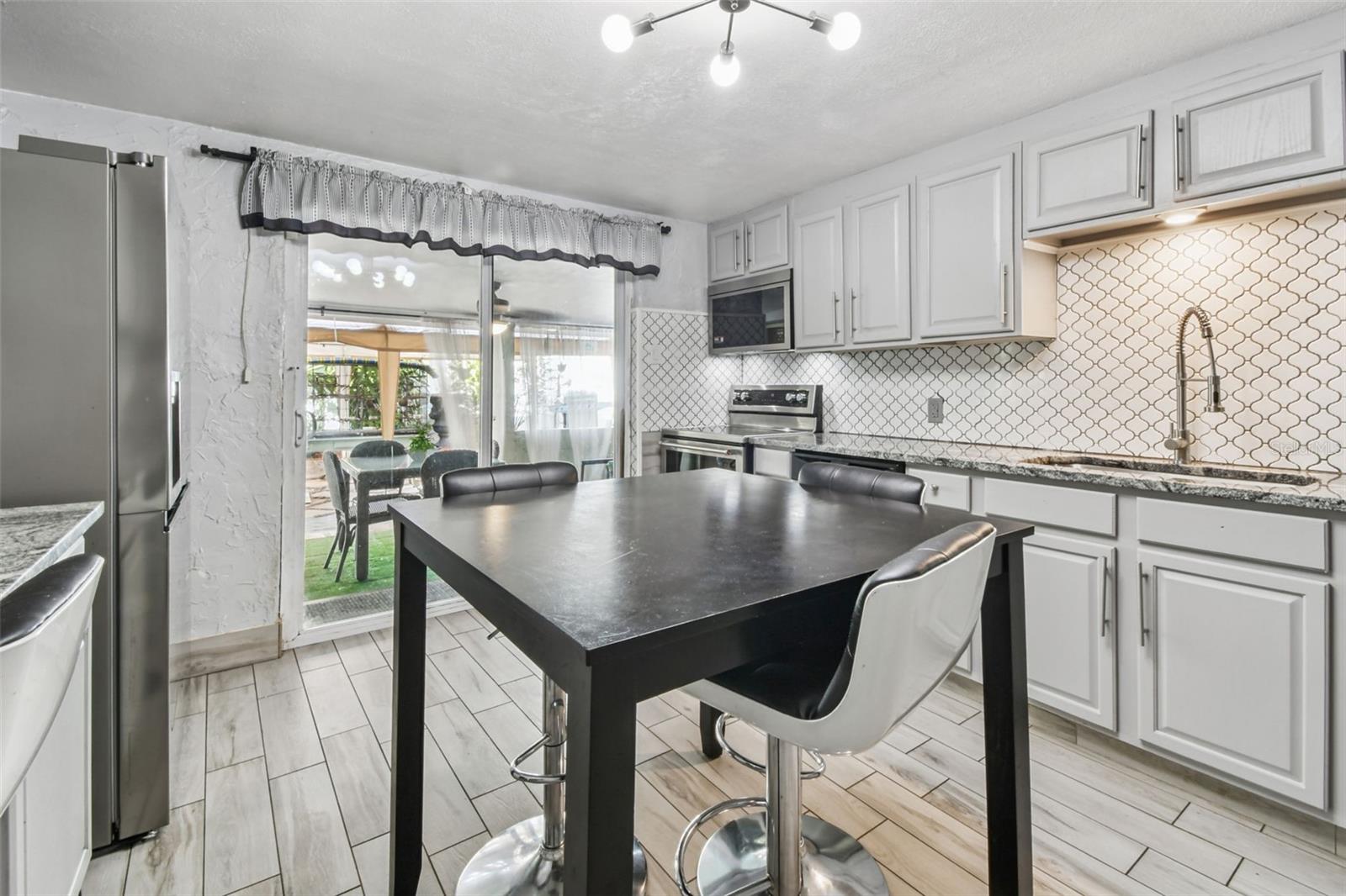 3613 W MINNEHAHA ST, TAMPA, FL, 33614