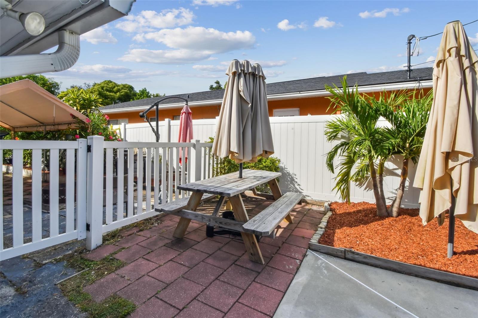 3613 W MINNEHAHA ST, TAMPA, FL, 33614