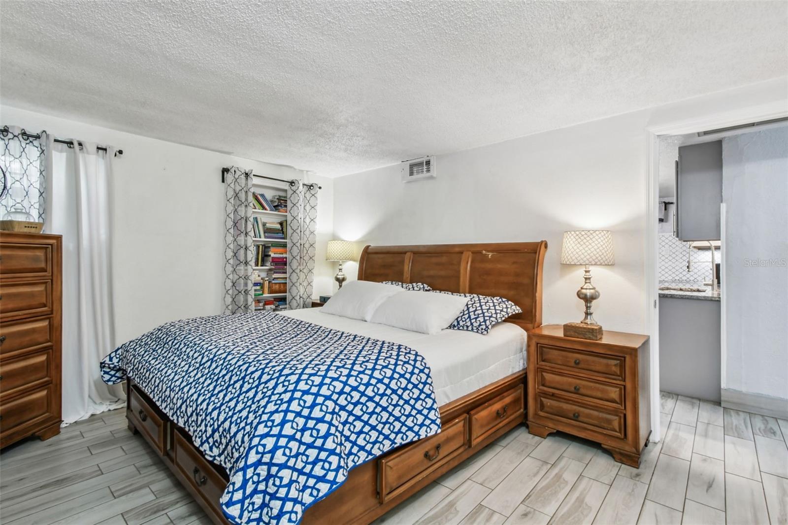 3613 W MINNEHAHA ST, TAMPA, FL, 33614