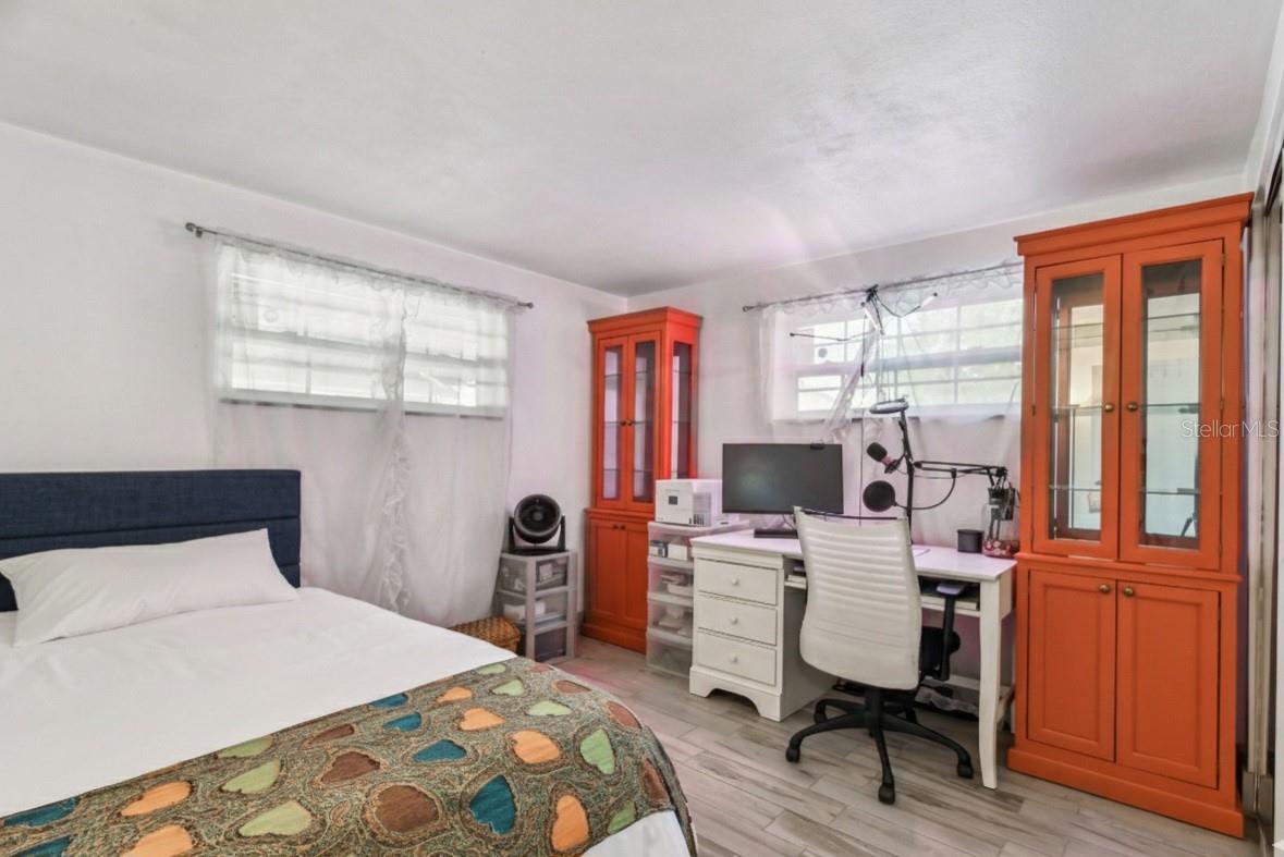 3613 W MINNEHAHA ST, TAMPA, FL, 33614