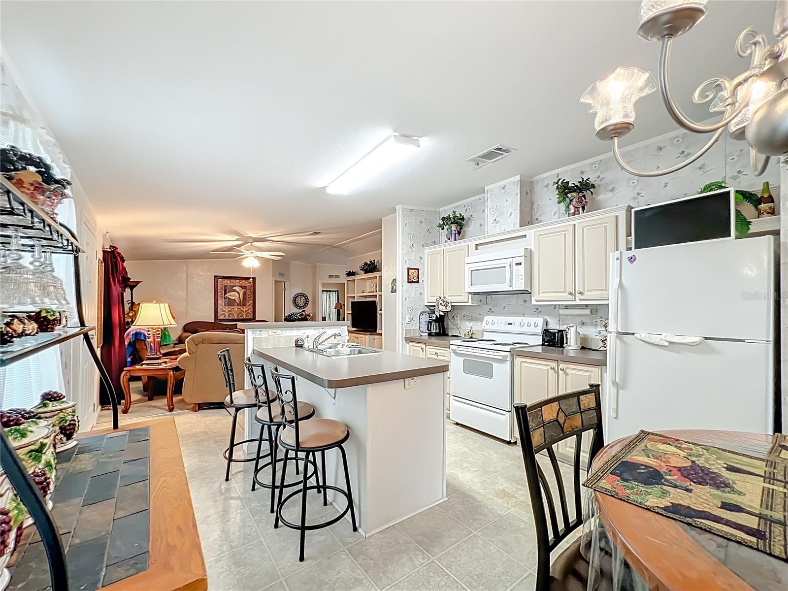 2000 SE 172ND TER, SILVER SPRINGS, FL, 34488