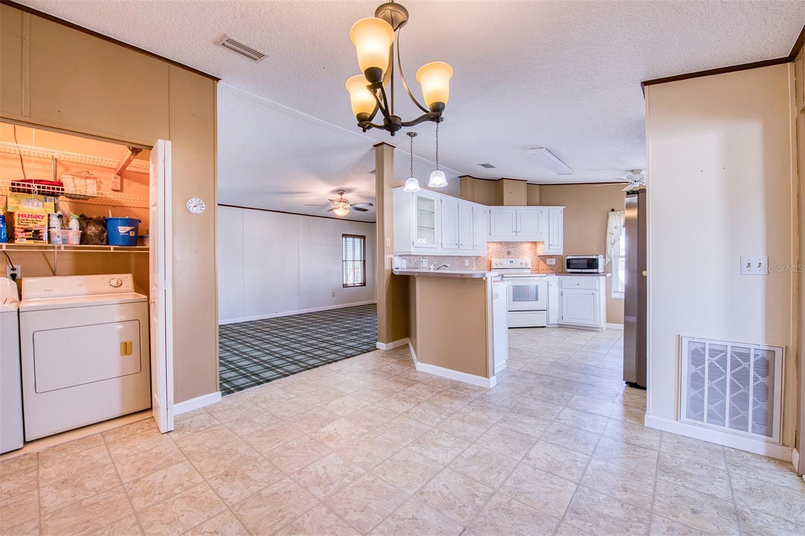 403 BLUE MARLIN DR, OLDSMAR, FL, 34677