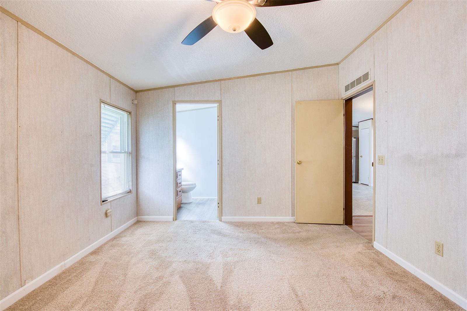 403 BLUE MARLIN DR, OLDSMAR, FL, 34677