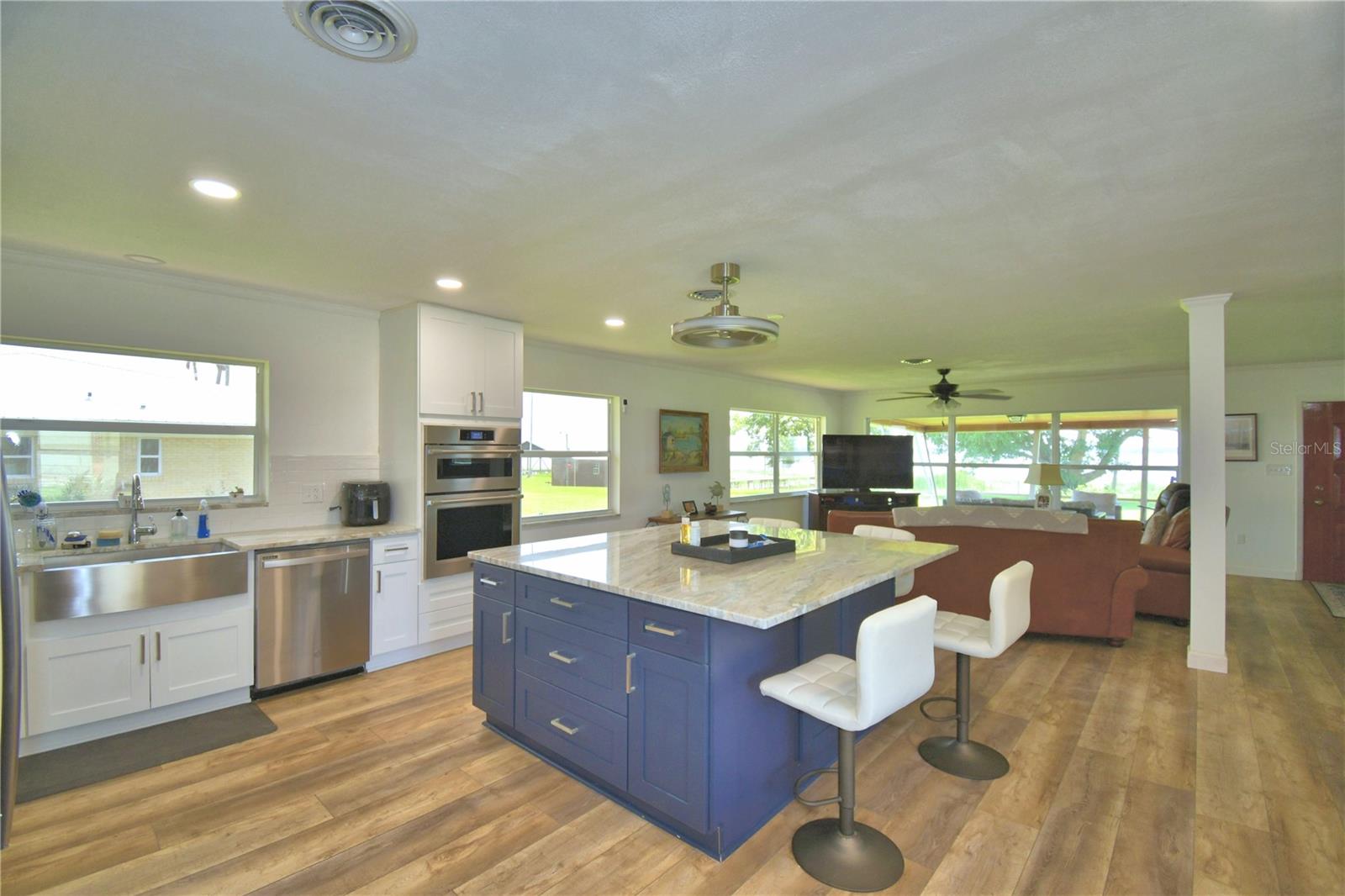 823 N LAKE REEDY BLVD, FROSTPROOF, FL, 33843