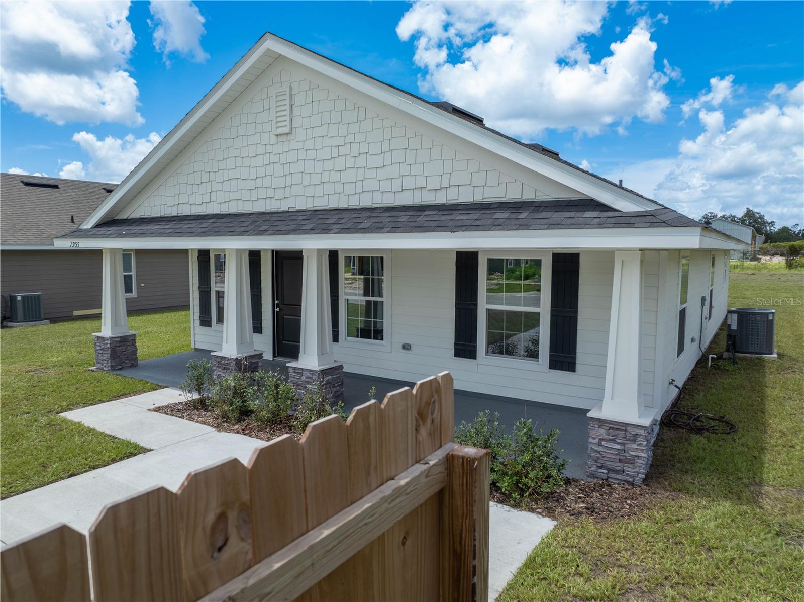 1955 N ROBERTS TRL, BELL, FL, 32619