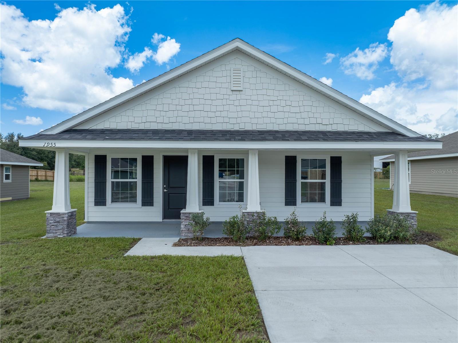 1955 N ROBERTS TRL, BELL, FL, 32619