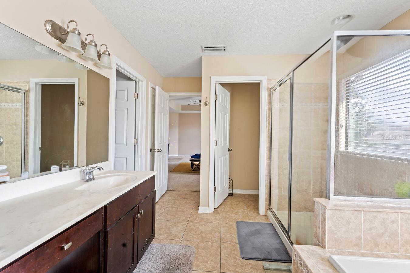 1306 GARDEN STONE LN, BRANDON, FL, 33510