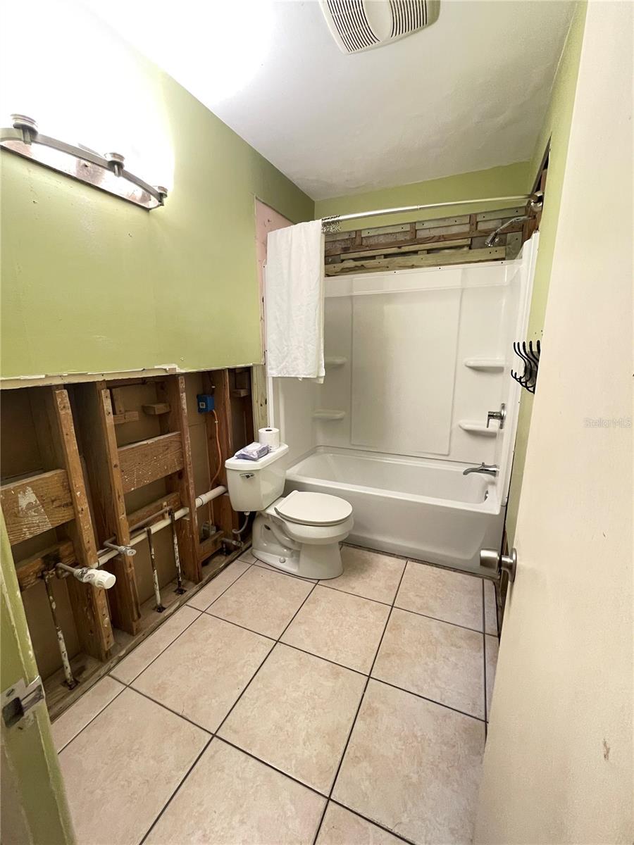 601 56TH ST N, ST PETERSBURG, FL, 33710