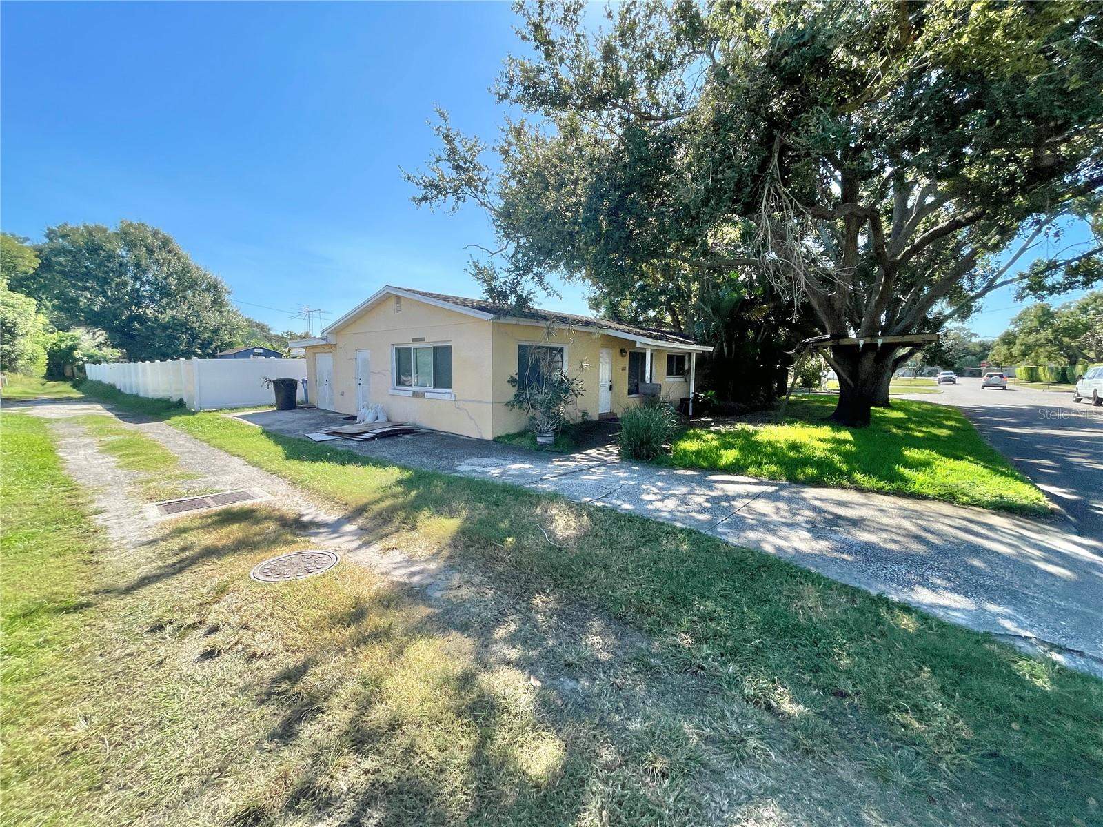 601 56TH ST N, ST PETERSBURG, FL, 33710