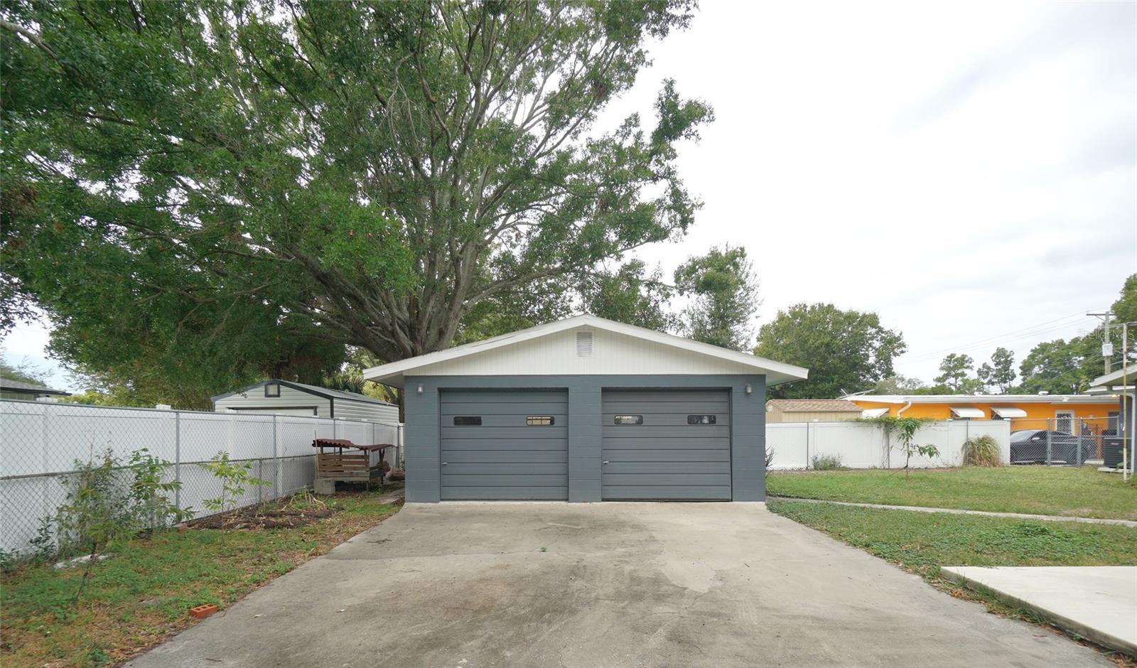 4202 W WISCONSIN AVE, TAMPA, FL, 33616