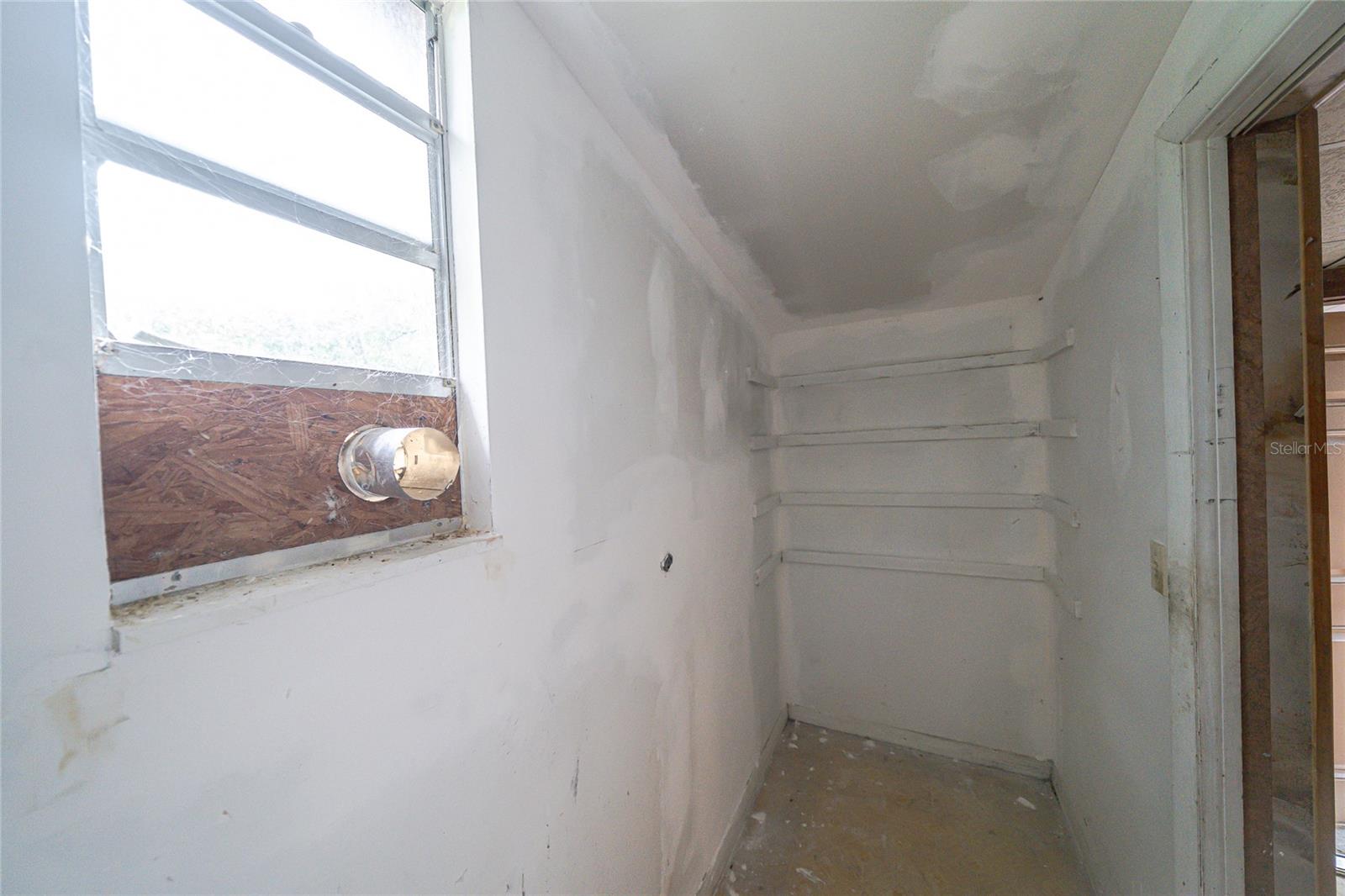 10011 E SLIGH AVE, TAMPA, FL, 33610