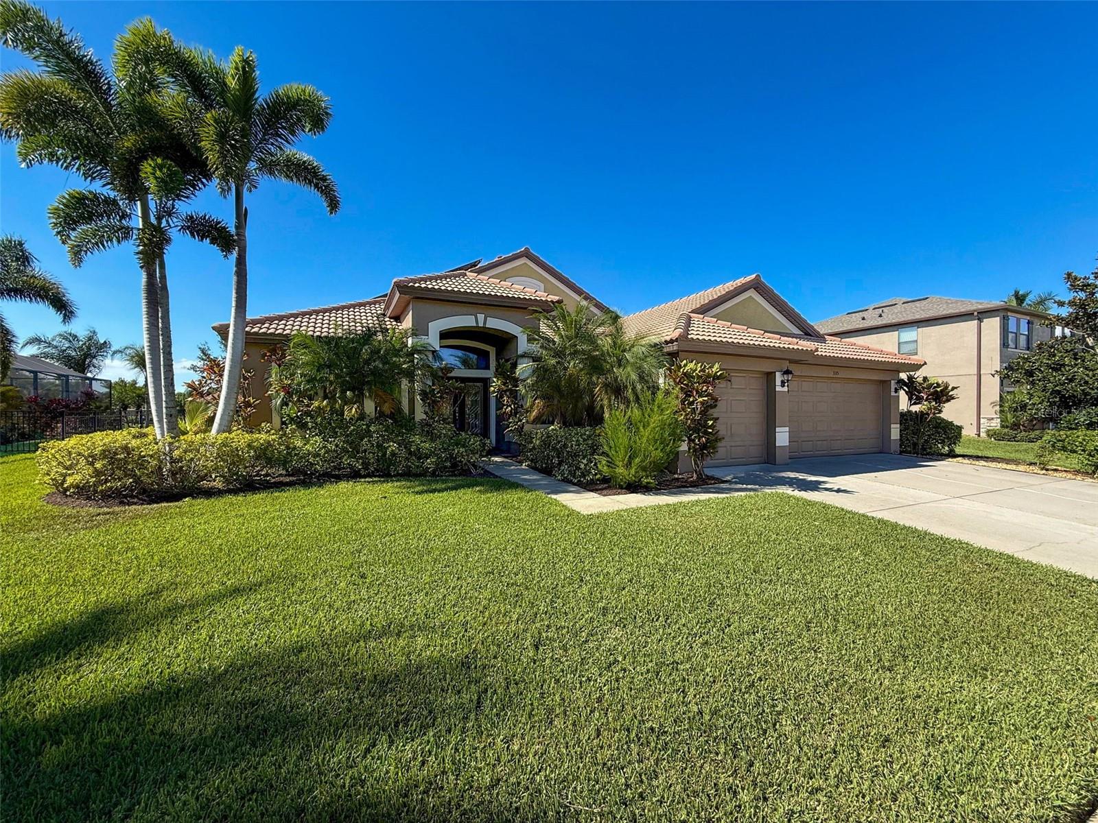 335 COCKLE SHELL LOOP, APOLLO BEACH, FL, 33572