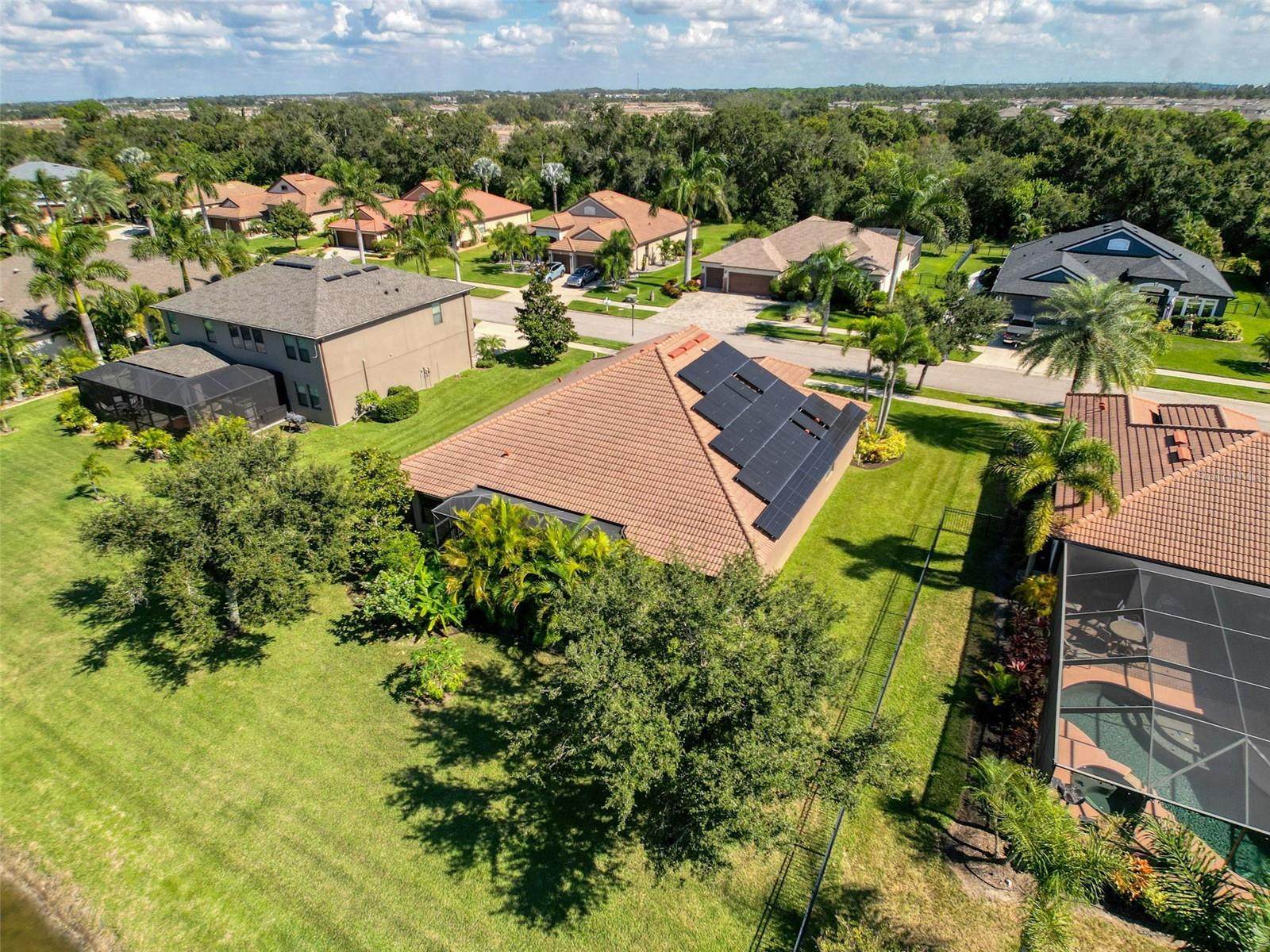 335 COCKLE SHELL LOOP, APOLLO BEACH, FL, 33572