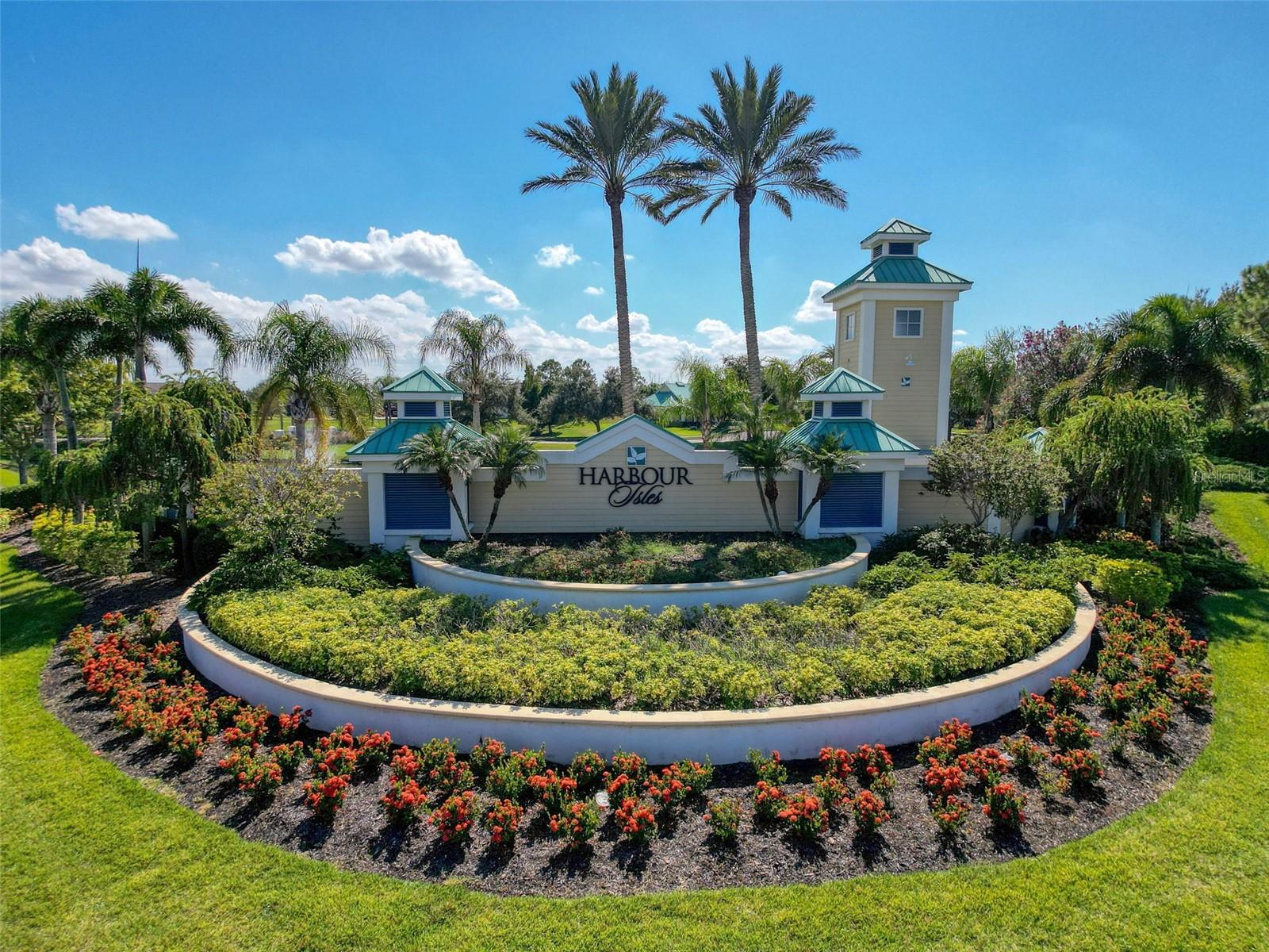 335 COCKLE SHELL LOOP, APOLLO BEACH, FL, 33572