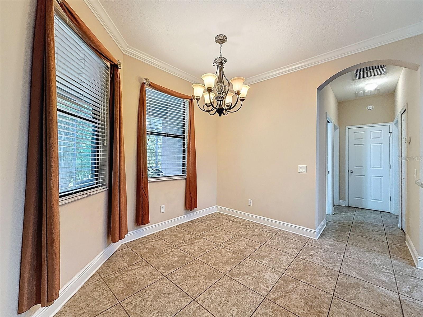 335 COCKLE SHELL LOOP, APOLLO BEACH, FL, 33572