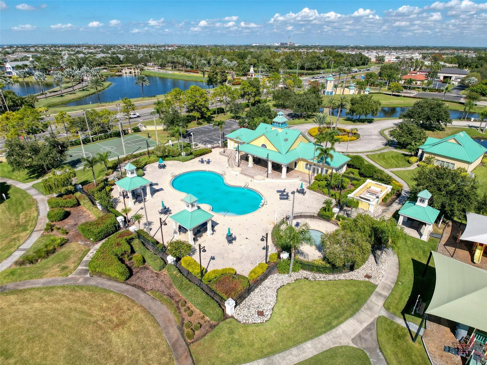 335 COCKLE SHELL LOOP, APOLLO BEACH, FL, 33572