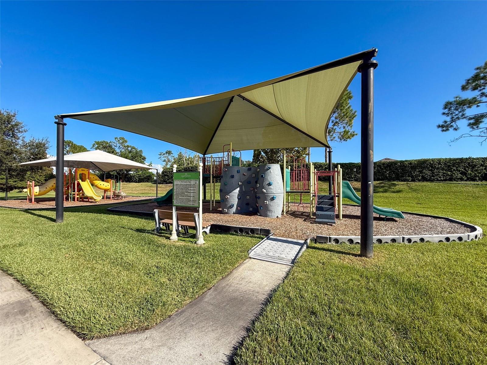 335 COCKLE SHELL LOOP, APOLLO BEACH, FL, 33572