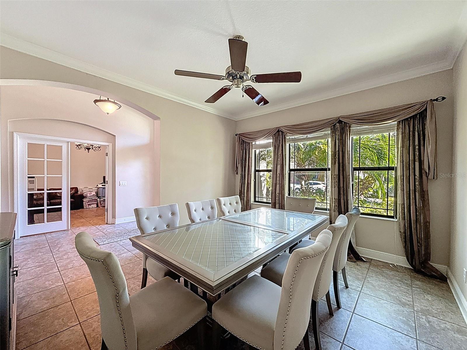 335 COCKLE SHELL LOOP, APOLLO BEACH, FL, 33572