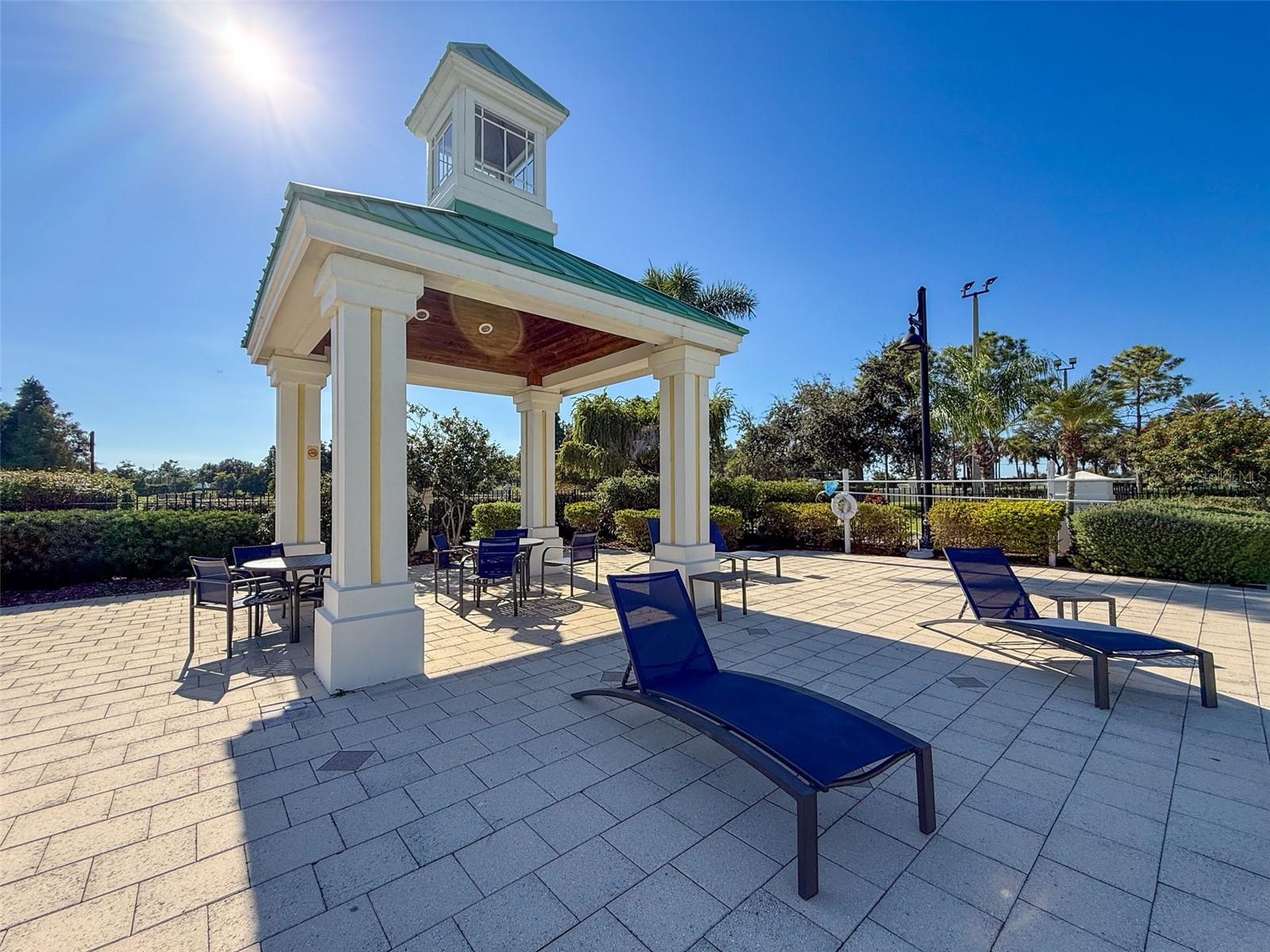 335 COCKLE SHELL LOOP, APOLLO BEACH, FL, 33572