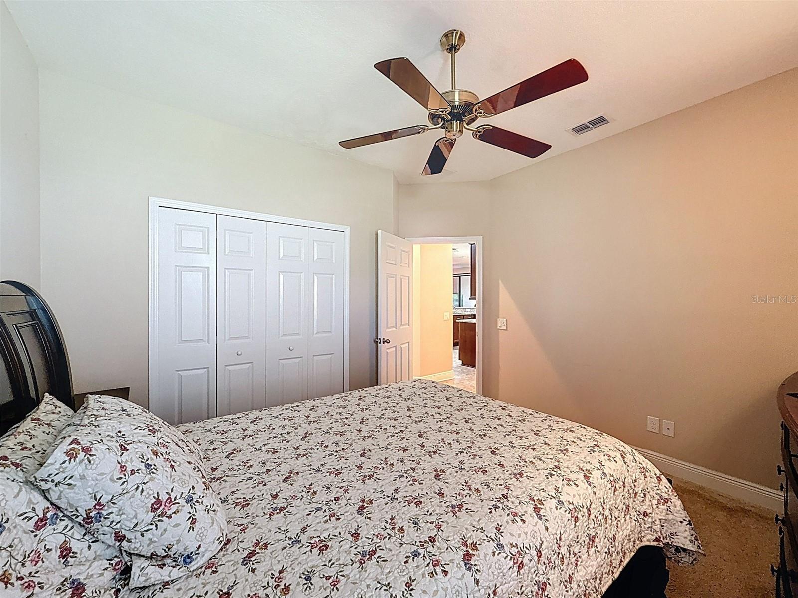 335 COCKLE SHELL LOOP, APOLLO BEACH, FL, 33572