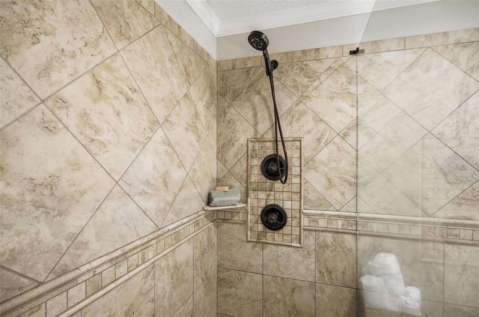 10 PAMELA PARKWAY, PALM COAST, FL, 32137